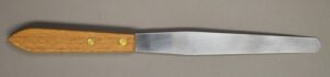 TAPERED STAINLESS SPATULA 5.7" BLADE